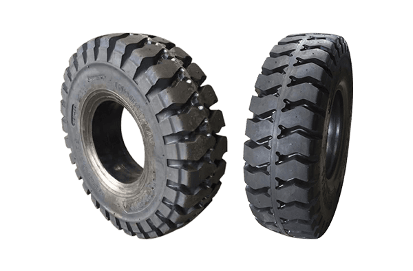 Pair of solid forklift tyres